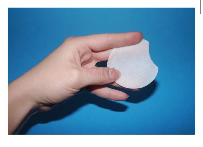 Stridex Single-Step Acne Control Essential With Vitamins 55 Soft Touch Pads - Blue - Image 2