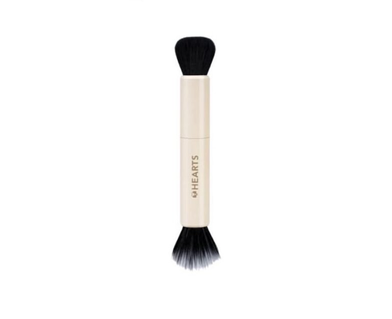 Hearts Do Makeup Brush -B001